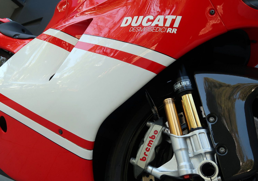 ducati desmosedici